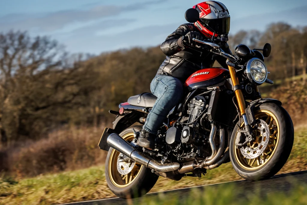 Kawasaki Z900RS SE – Where Retro Style Meets Modern Performance